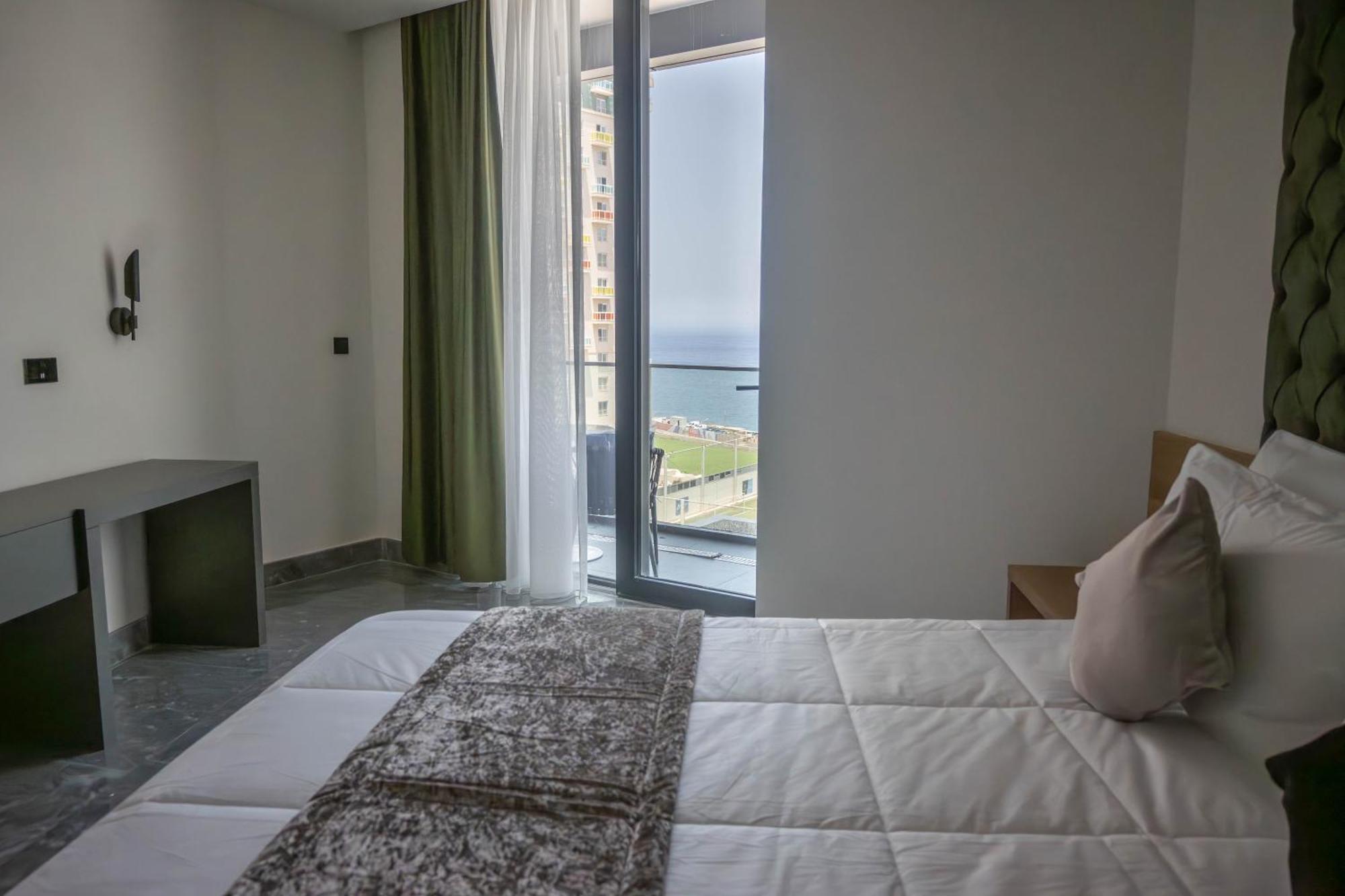 Best View Fortina Luxury Suites Σλιέμα Εξωτερικό φωτογραφία